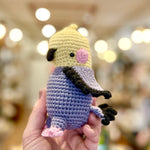 Sole the crochet cockatiel